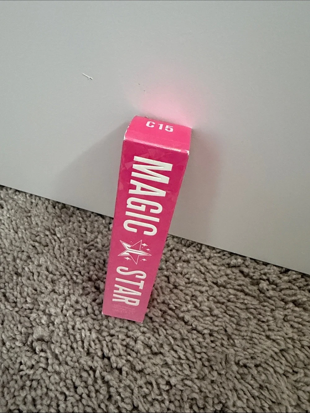 Jeffree Star Magic Star concealer C15